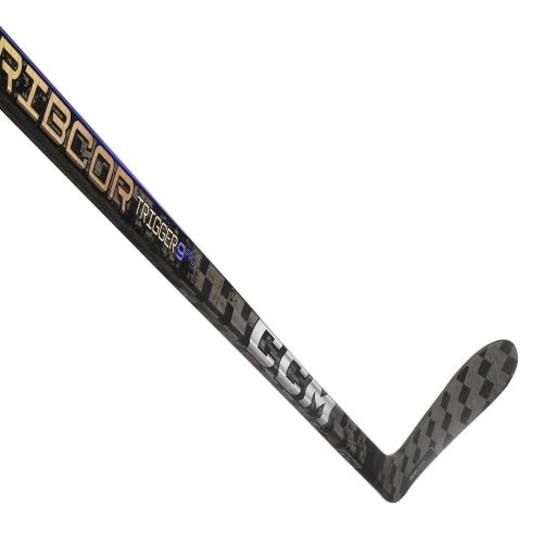 HŮL CCM RIBCOR TRIGGER 9 PRO SR - HRÁČ: SR, Tvrdost hole (FLEX): 70, Typ záhybu: 28, Držení: L